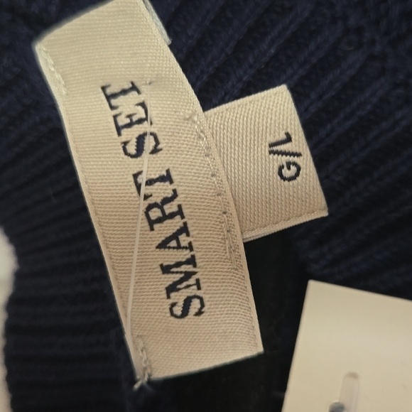 Knit sweater - Picture 4 of 5